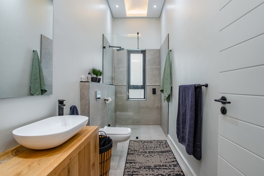 4 Bedroom Property for Sale in Val De Vie Estate Western Cape